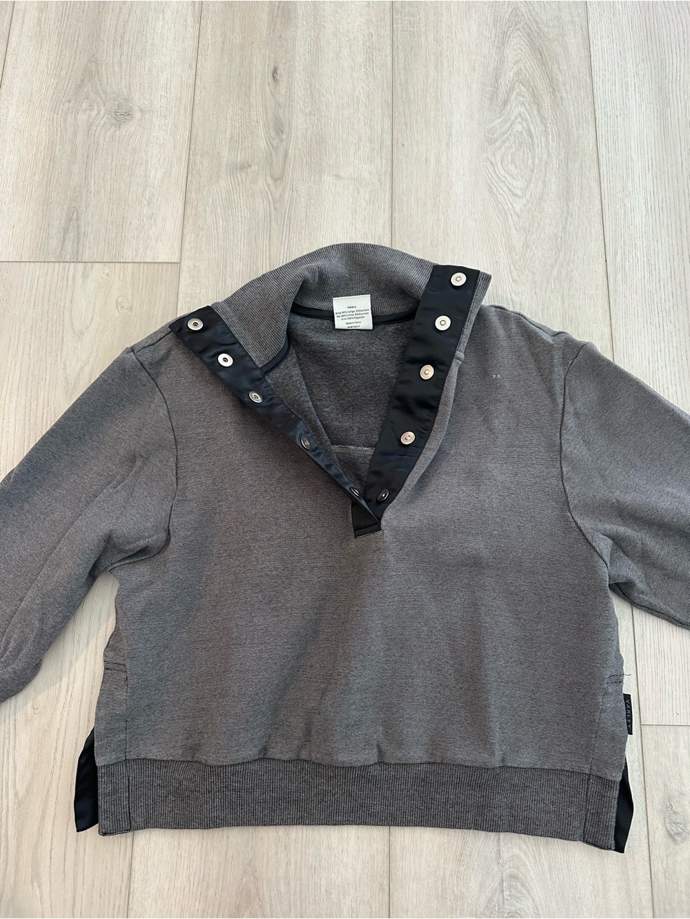Varley Gray Snap Neck Pullover Sweatshirt Size Small